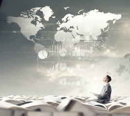 一个为建设新中国做出贡献的名人故事简便